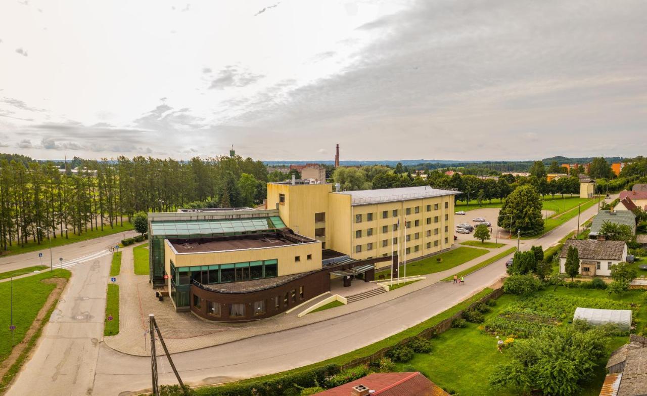Hotel Tigra Priekuļi Exterior foto
