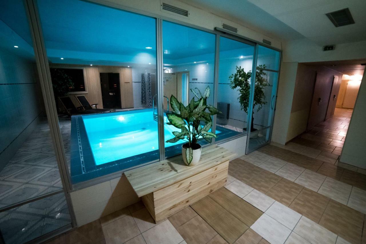 Hotel Tigra Priekuļi Exterior foto